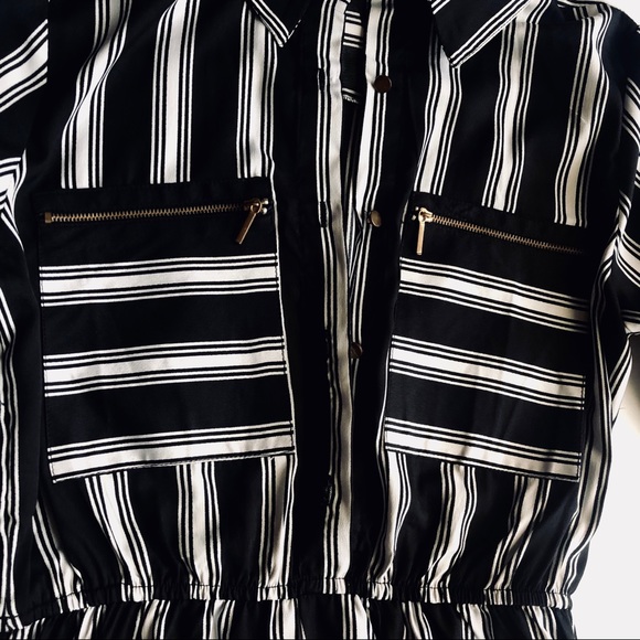 Indulge Collar Cuffed 3/4 Sleeve B&W Mini Dress - Picture 5 of 8